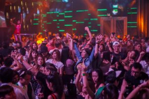 night clubs in delhi with free entry