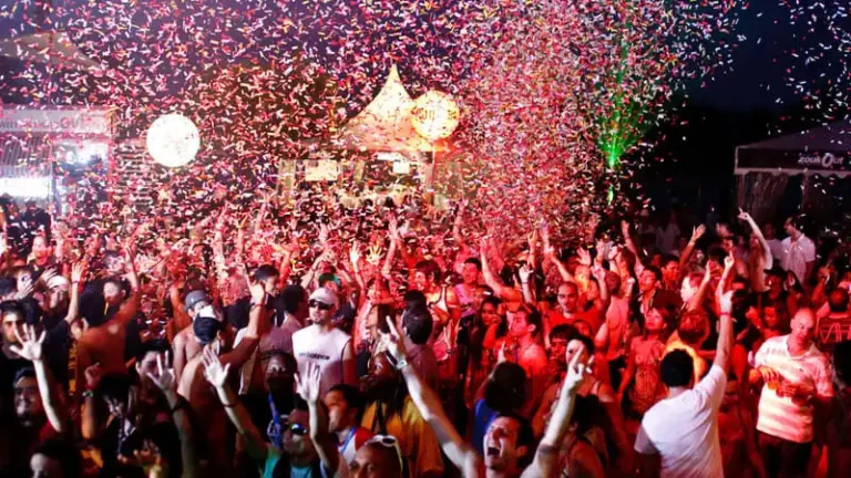 udaipur night clubs and night life